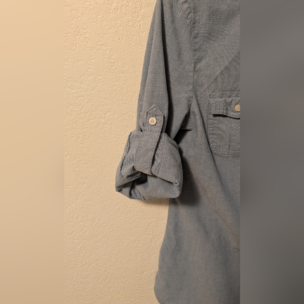 Tommy Hilfiger Light Denim Chambray Casual Shirt - Picture 5 of 6